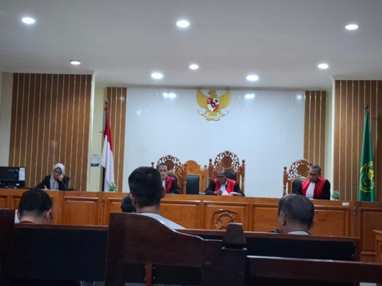 Analisis Klaim Hukum Pembelaan Dominggus RH Mayaut dalam Kasus Aerosport Mimika