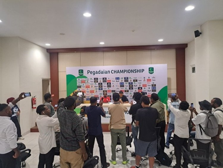 Ricardo Salampessy Tak Mau Anggap Remeh PSIS Semarang 