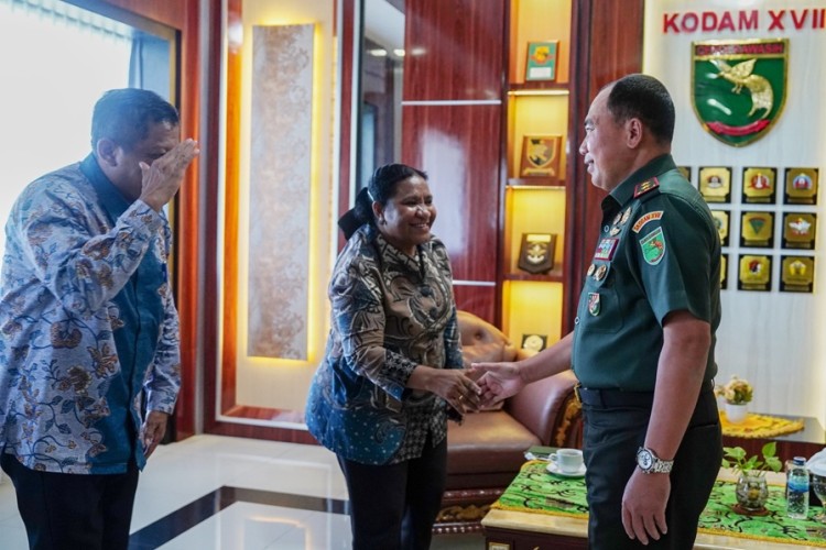 Bertemu Pangdam Cenderawasih, KPU Papua Minta Validasi Data Pemilih