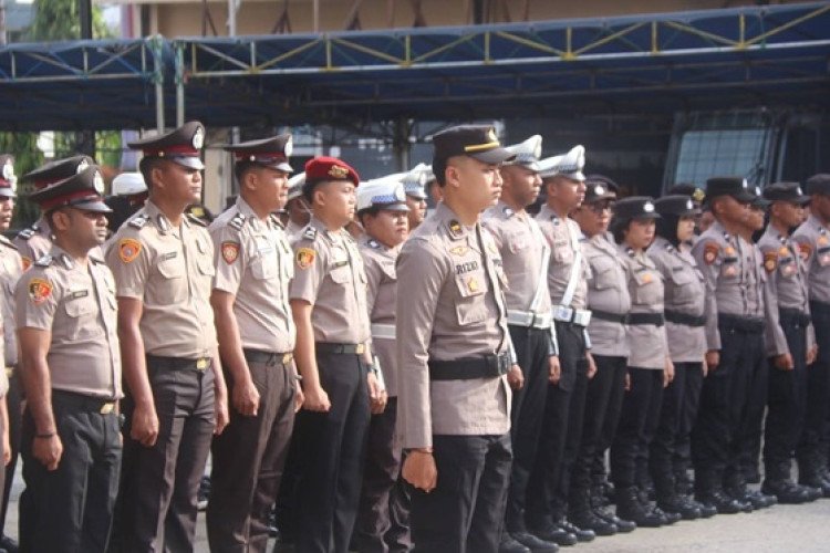 Polresta Jayapura Kota Gelar Upacara Korp Raport 71 Personel Periode 1 Januari 2026